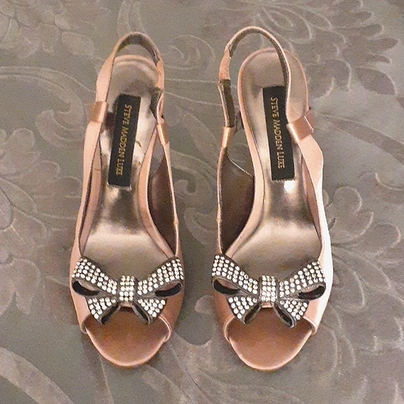 Steve Madden Luxe peeptoe rhinestones slingbacks - Picture 1 of 5